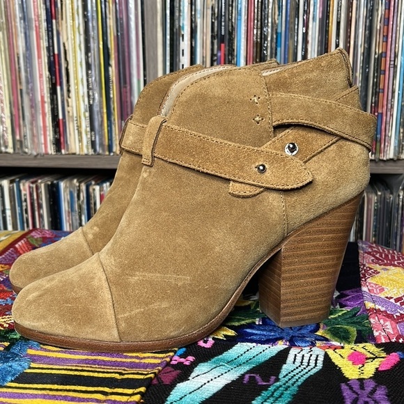 rag & bone Shoes - Rag & Bone Harrow Suede Ankle Boot in Hazel Size 37.5